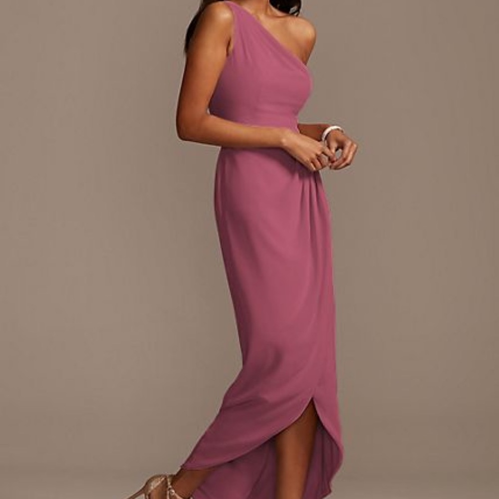 David’s Bridal mauve bridesmaid dress